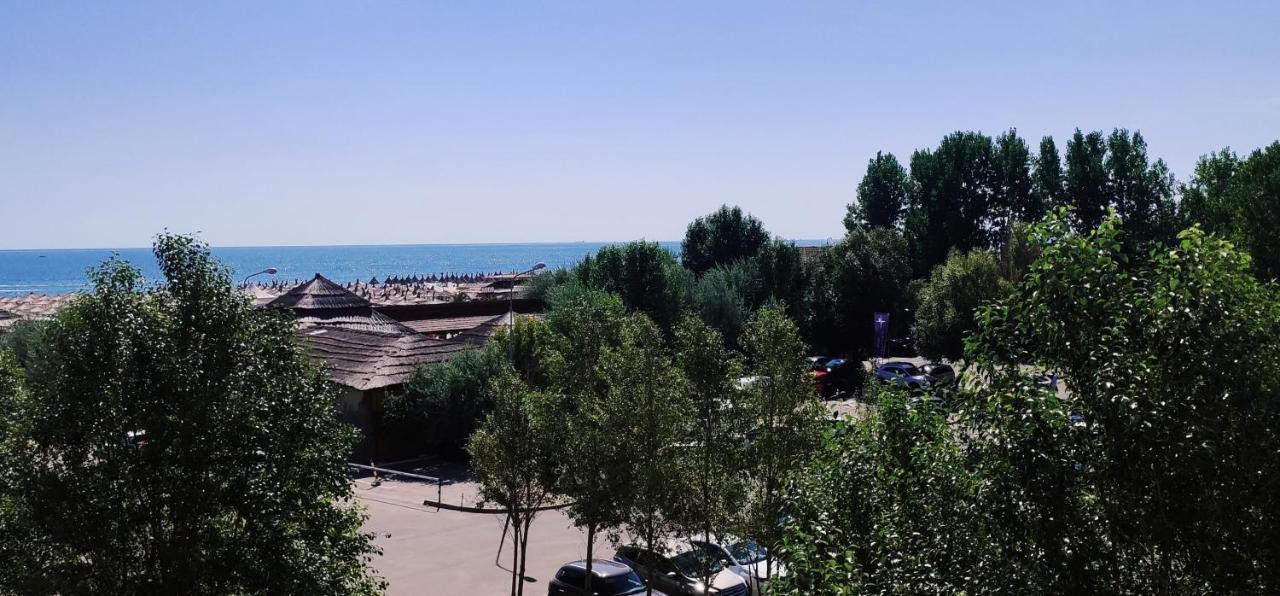 Oceana Summerland Apartment Mamaia Eksteriør bilde