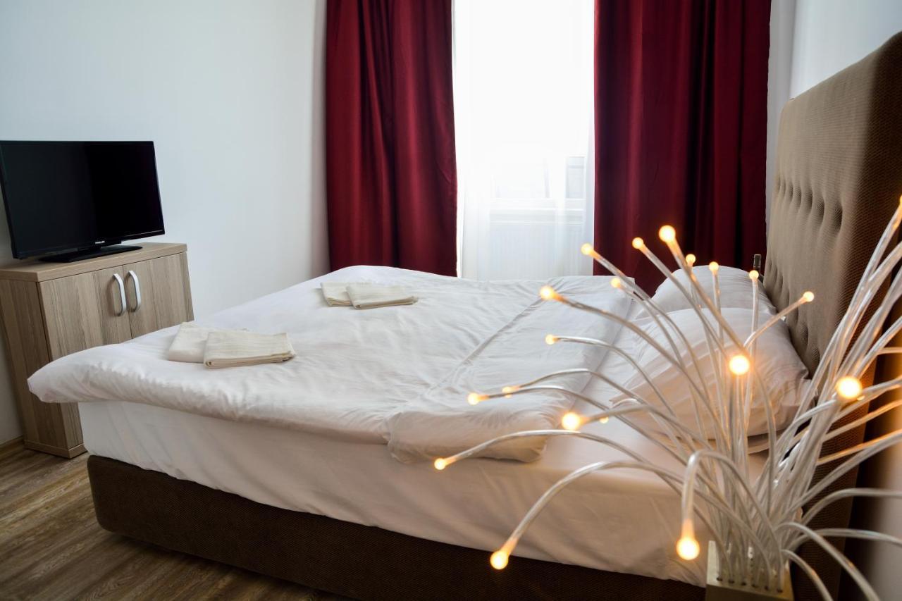 Oceana Summerland Apartment Mamaia Eksteriør bilde